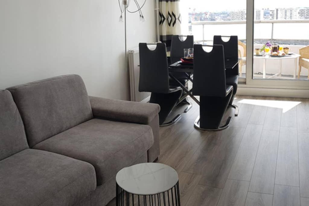 Beau Studio Renove 30M2 Balcon Vue Paris+Parking Lejlighed Eksteriør billede